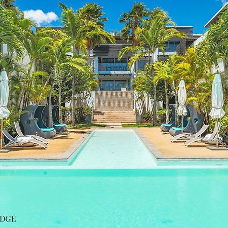Kanope Bay - Holiday Beachfront Apartments Pointe aux Biches Esterno foto