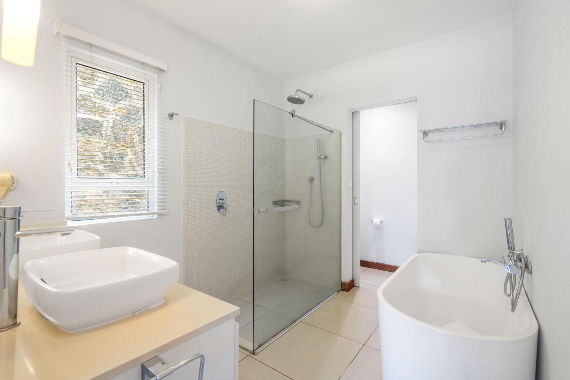 Kanope Bay - Holiday Beachfront Apartments Pointe aux Biches Esterno foto