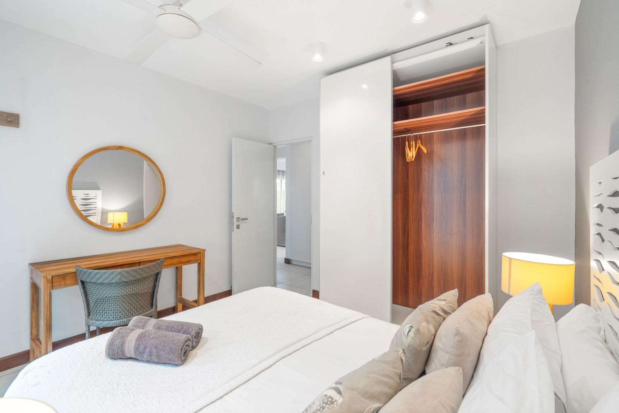 Kanope Bay - Holiday Beachfront Apartments Pointe aux Biches Esterno foto